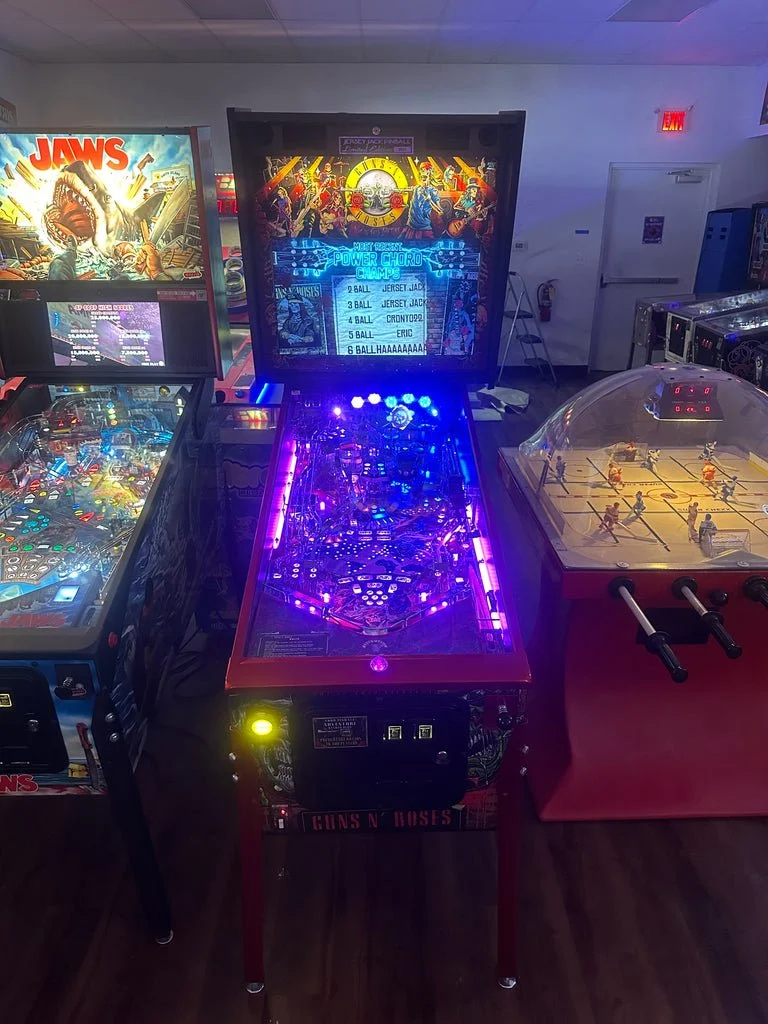 JJP Guns N' Roses Limited Edition Pinball Machine — image 1