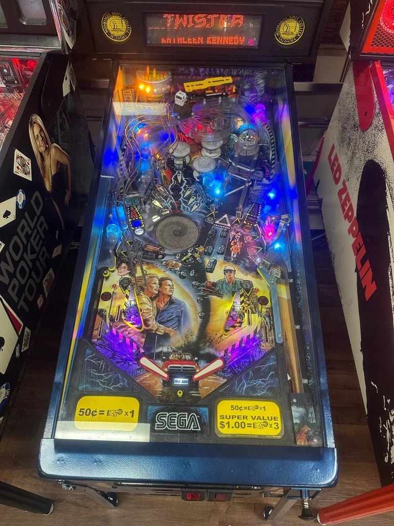 SEGA Twister Pinball Machine — image 1