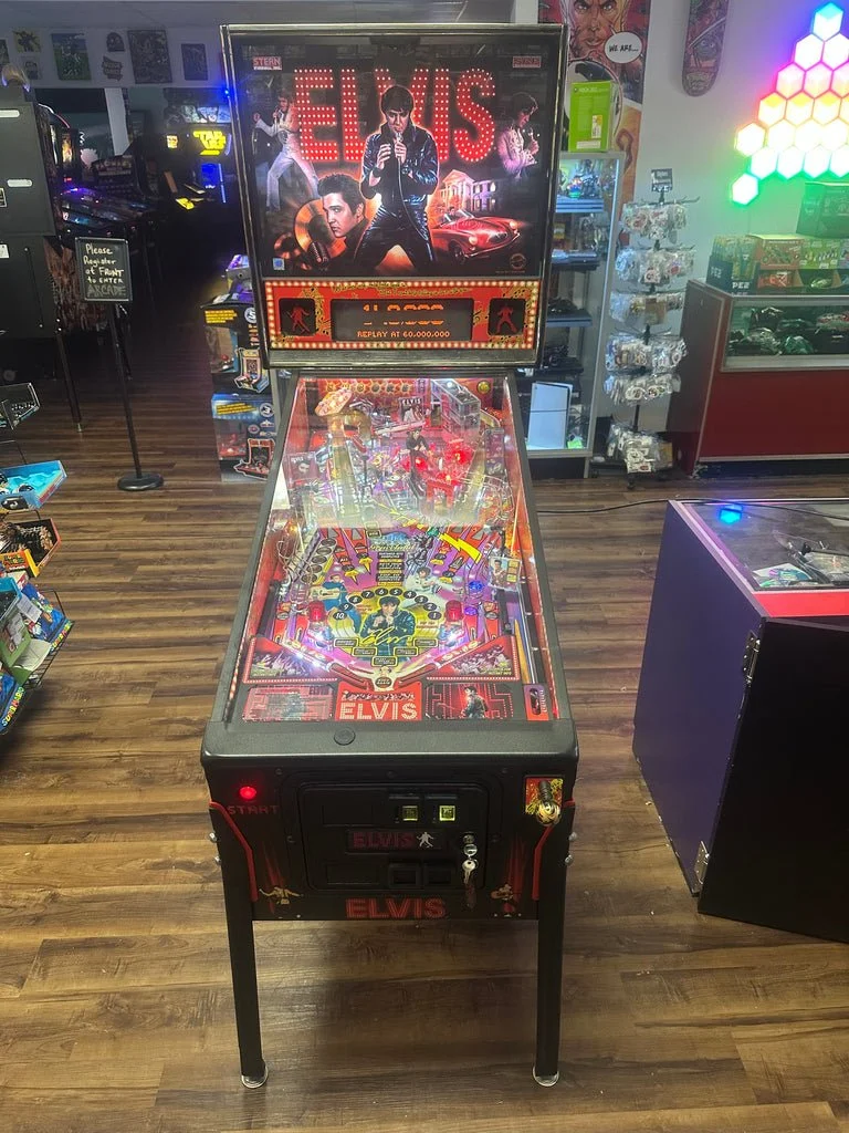 Stern Pinball LOADED Elvis Pinball Machine — image 1