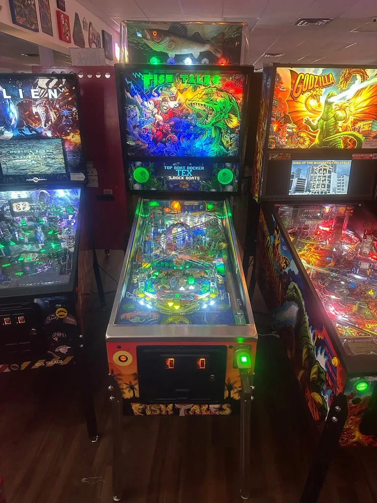Williams LOADED Fish Tales Pinball Machine — image 1